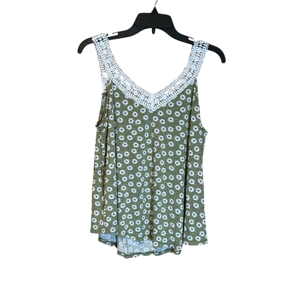 Maurices Womens Plus Green Floral Crochet Trim Tank Top Size 0X Boho Festival‎